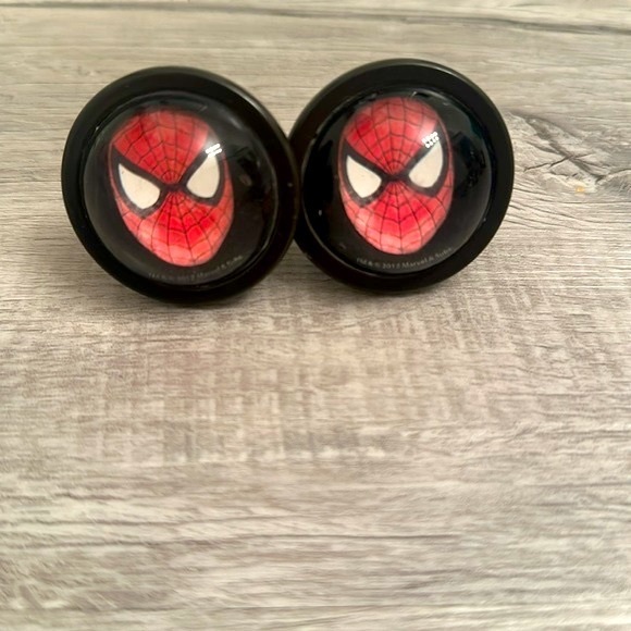 HP ๐ฅณ๐ Pottery Barn Spider-Man Dresser Cabinet Door Knobs Pulls Marvel Comics - Picture 4 of 8